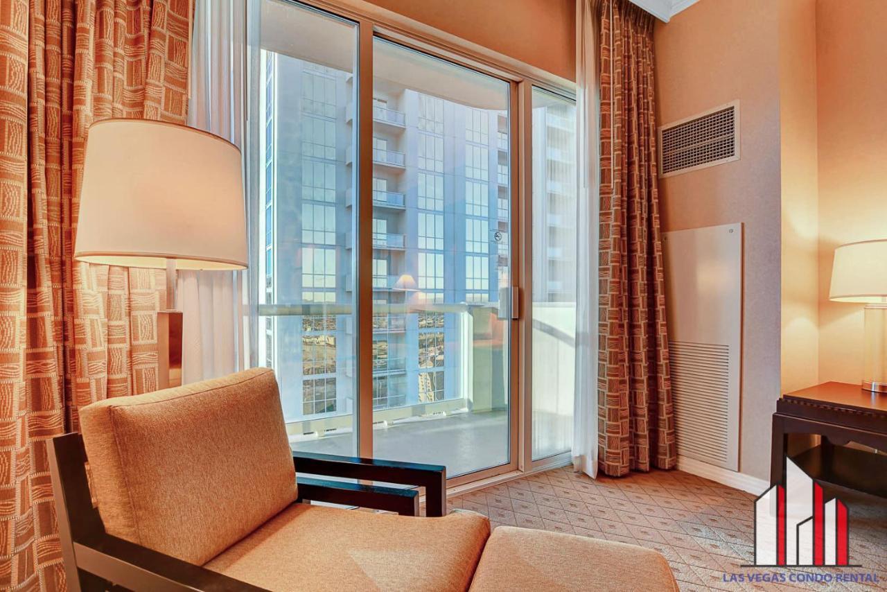 Vakantiehuis Mgm Signature-30-721 1br2ba F1 Strip View Balcony