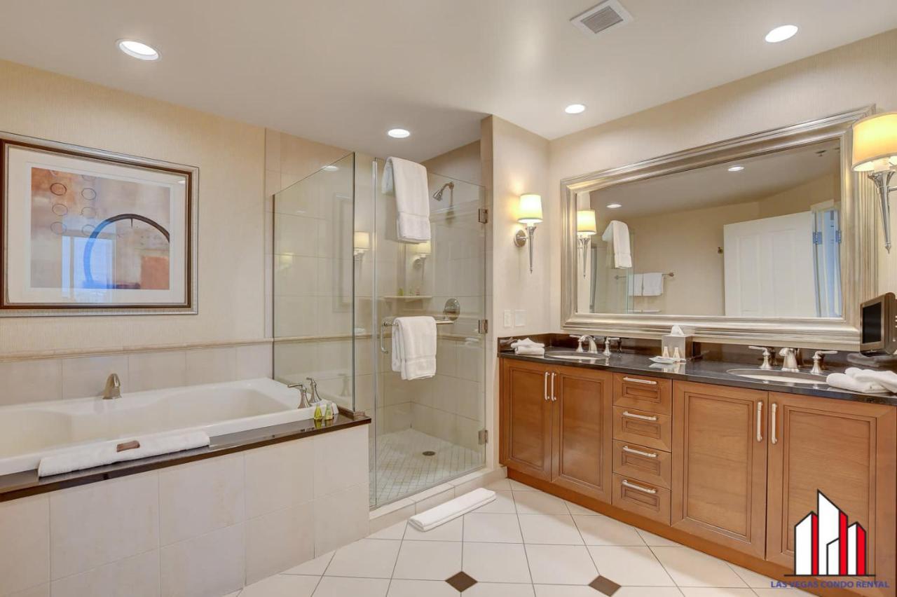 Signature 2br3ba F1 View Balcony Ste 34-819 And 21 Holiday home *