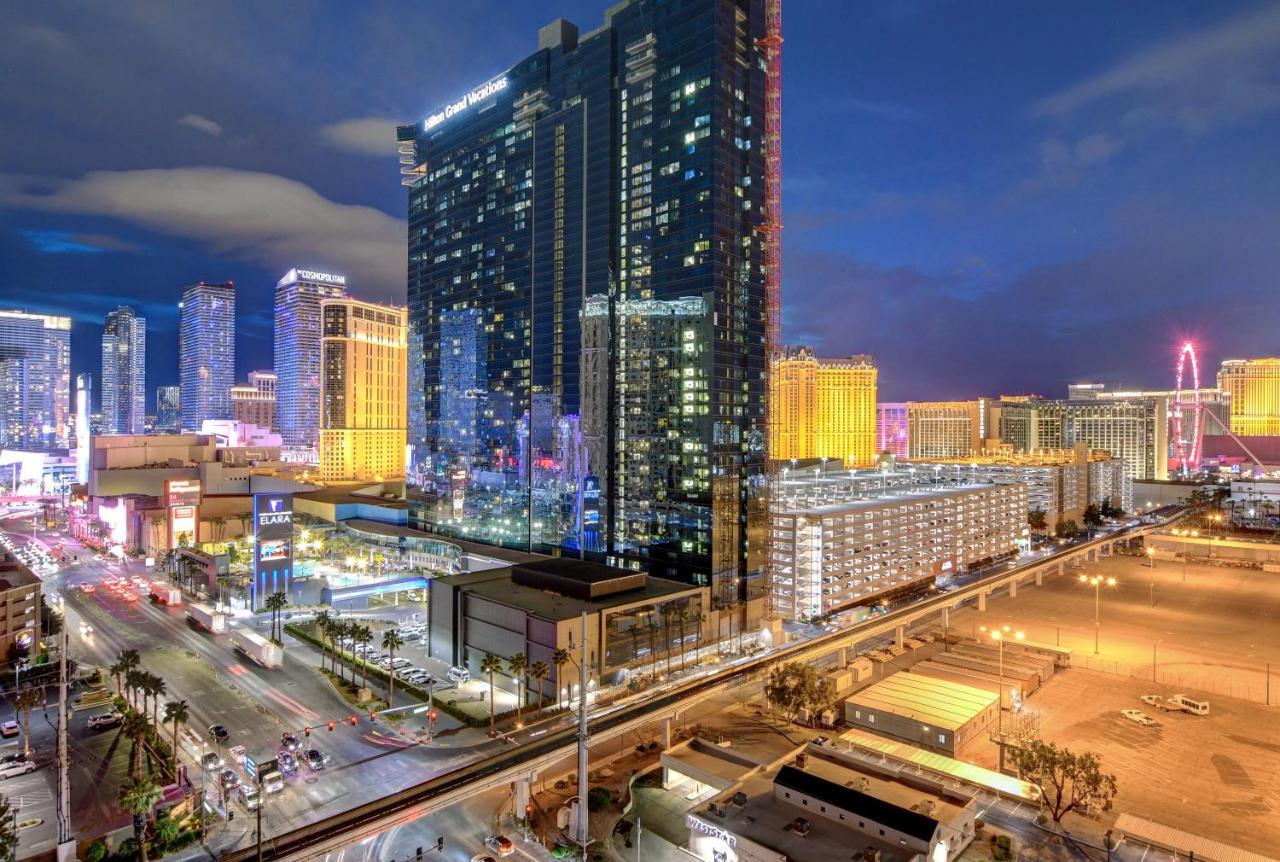 Premium Mgm Signature High Flr Balcony Strip View