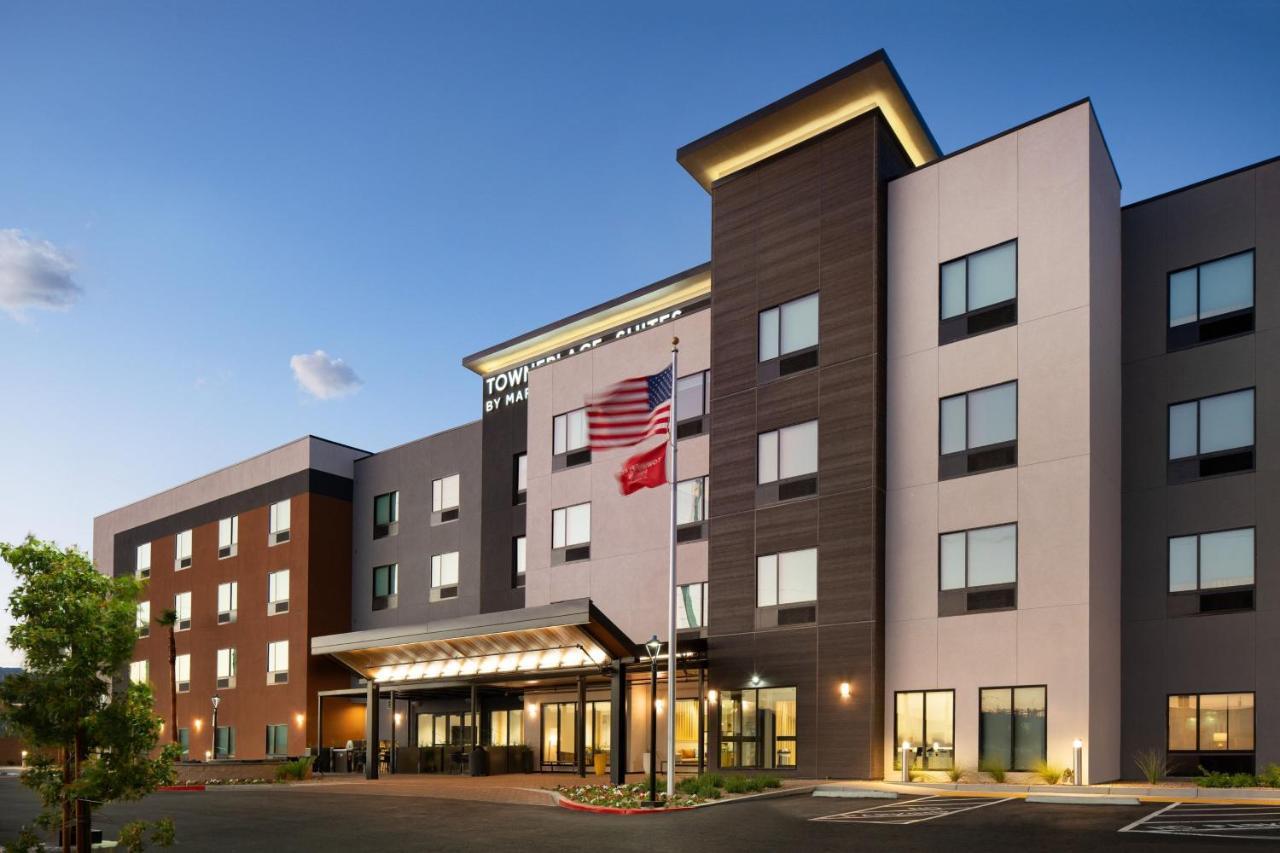 Towneplace By Marriott Vegas North I-15