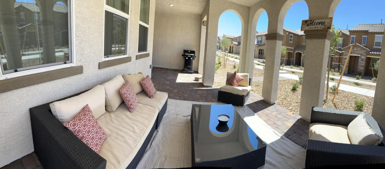 Apartment Beautiful Brand New 2 Bedroom Vegas Home! Fits 12 Or More,15-20 Minutes From Lv Strip Las Vegas