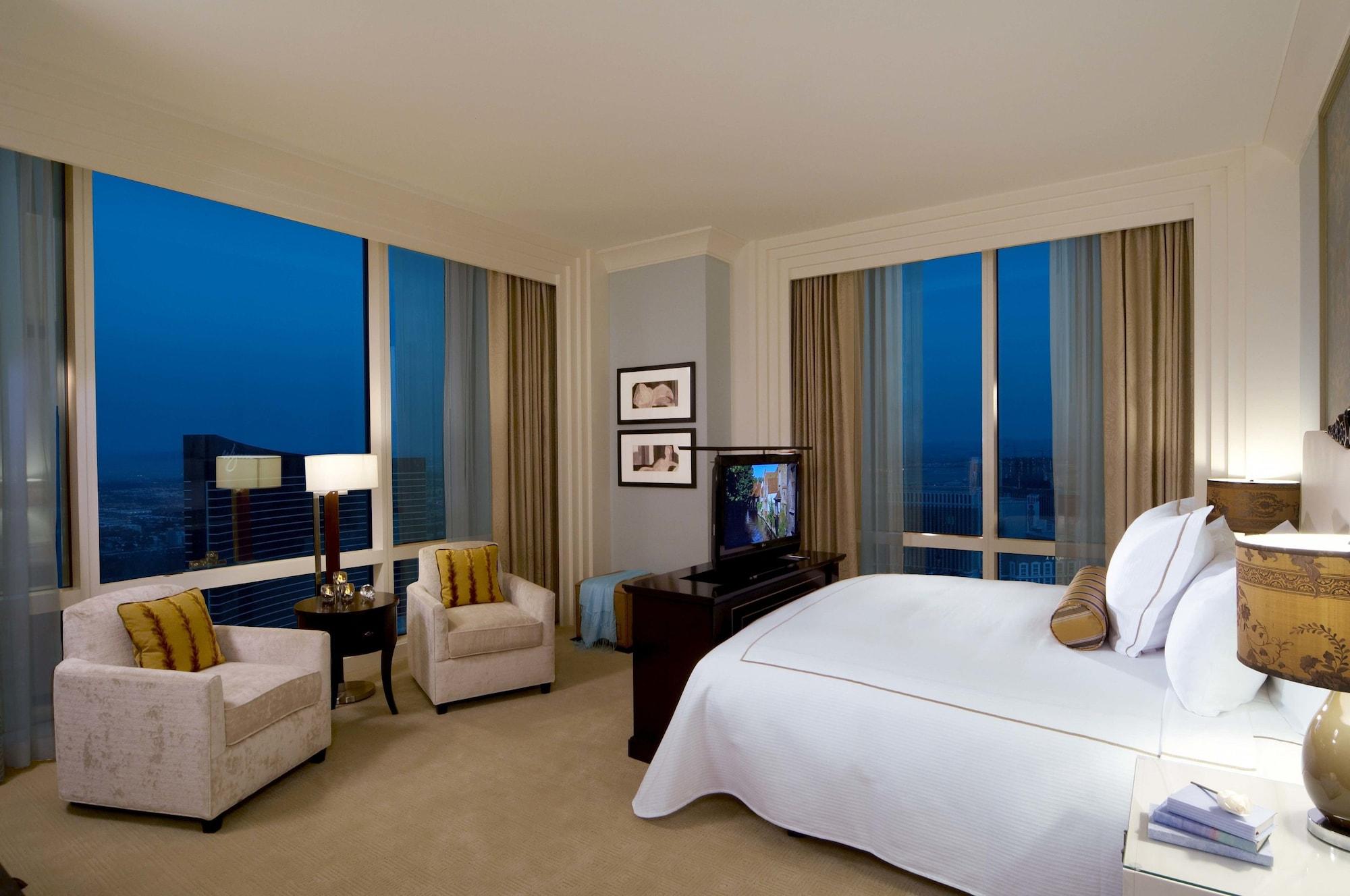 Trump International Vegas Resort 5*