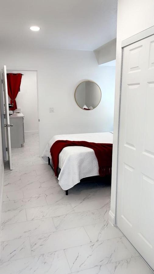 Appartement Cozy Studio…5 Min Away From Airport. “