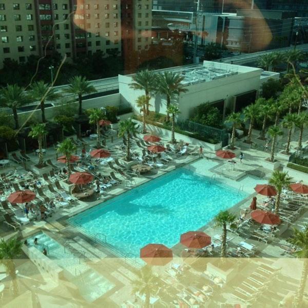Aparthotel Mgm Signature Ph 30th Floor Deluxe Strip Facing With Balcony Las Vegas