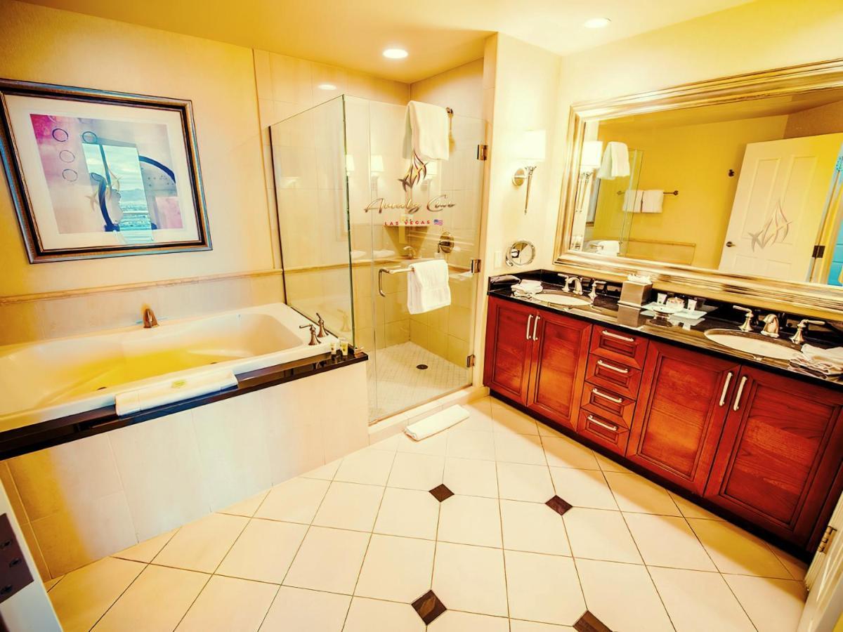 Aparthotel Amalz Two Bedroom Three Bathroom Balcony At Mgm Signature !