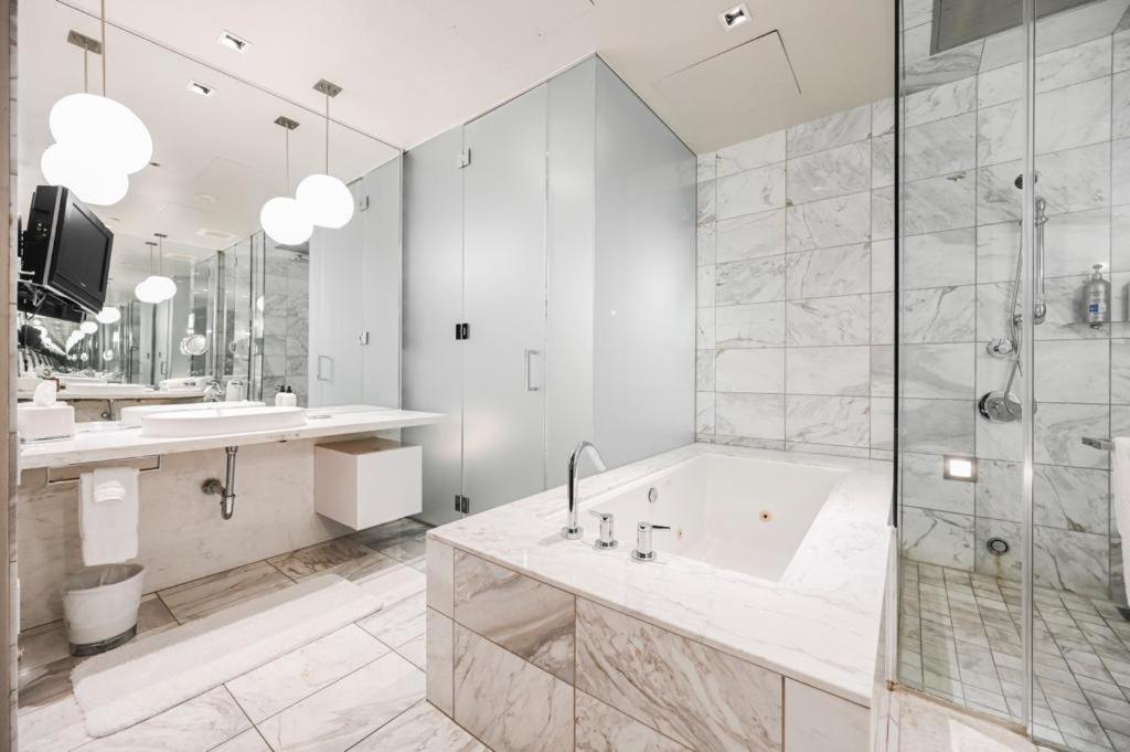 Intimo Palms Place Penthouse Aparthotel Las Vegas