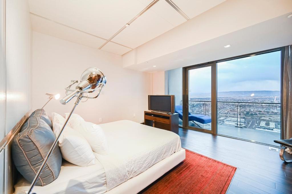 Aparthotel Intimo Palms Place Penthouse *