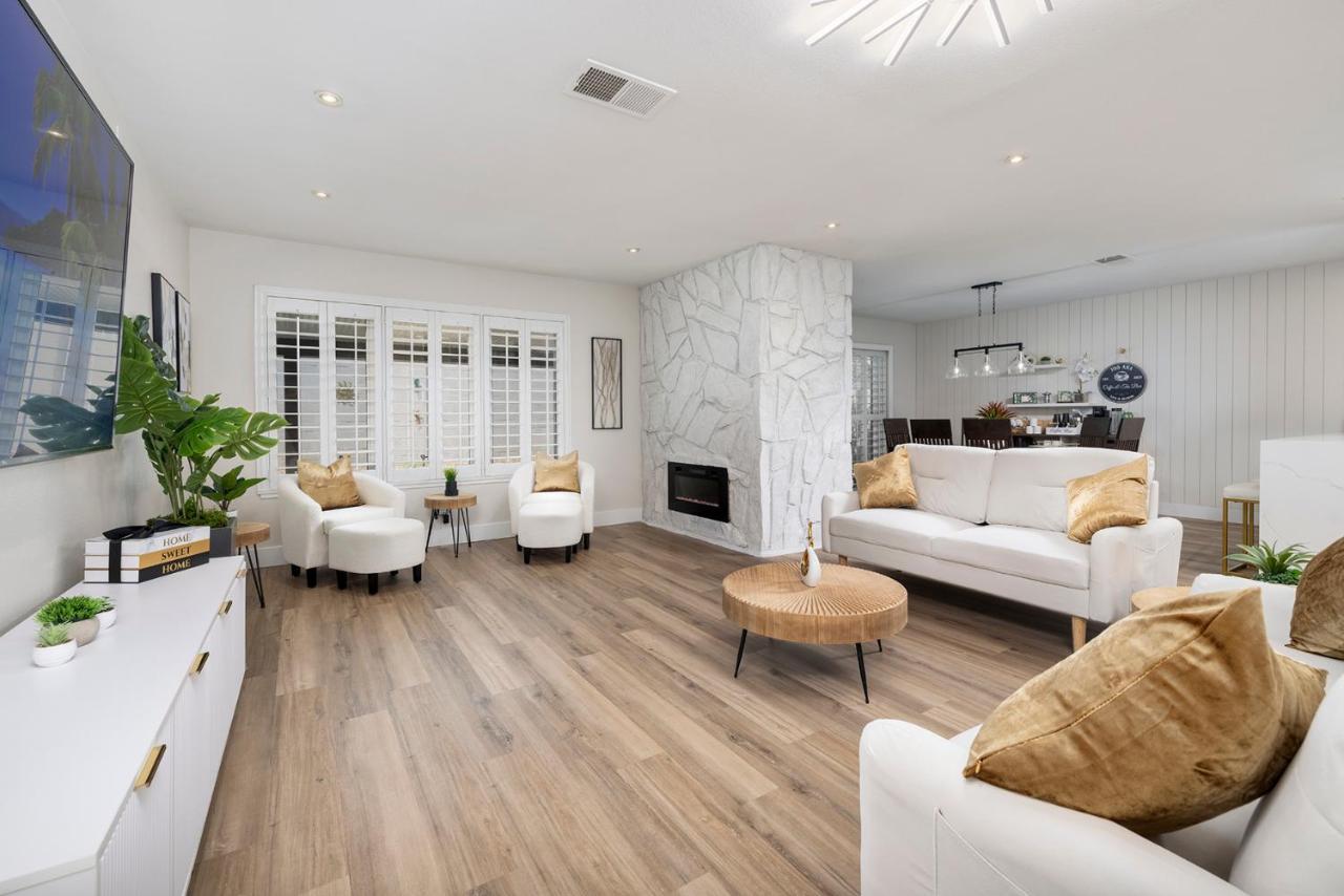 Single Story Minutes From Summerlin With Rv Parking & Dog Friendly Casa de férias *