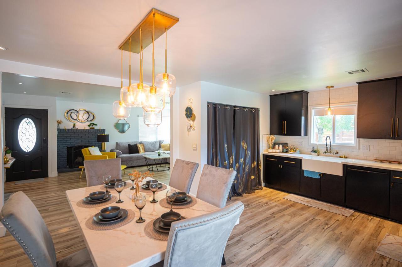 Brand New Home- Center Location Las Vegas