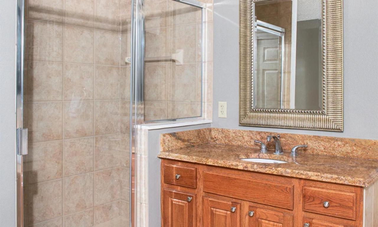 Wyndham Grand Desert 2 Bedroom Apartment *