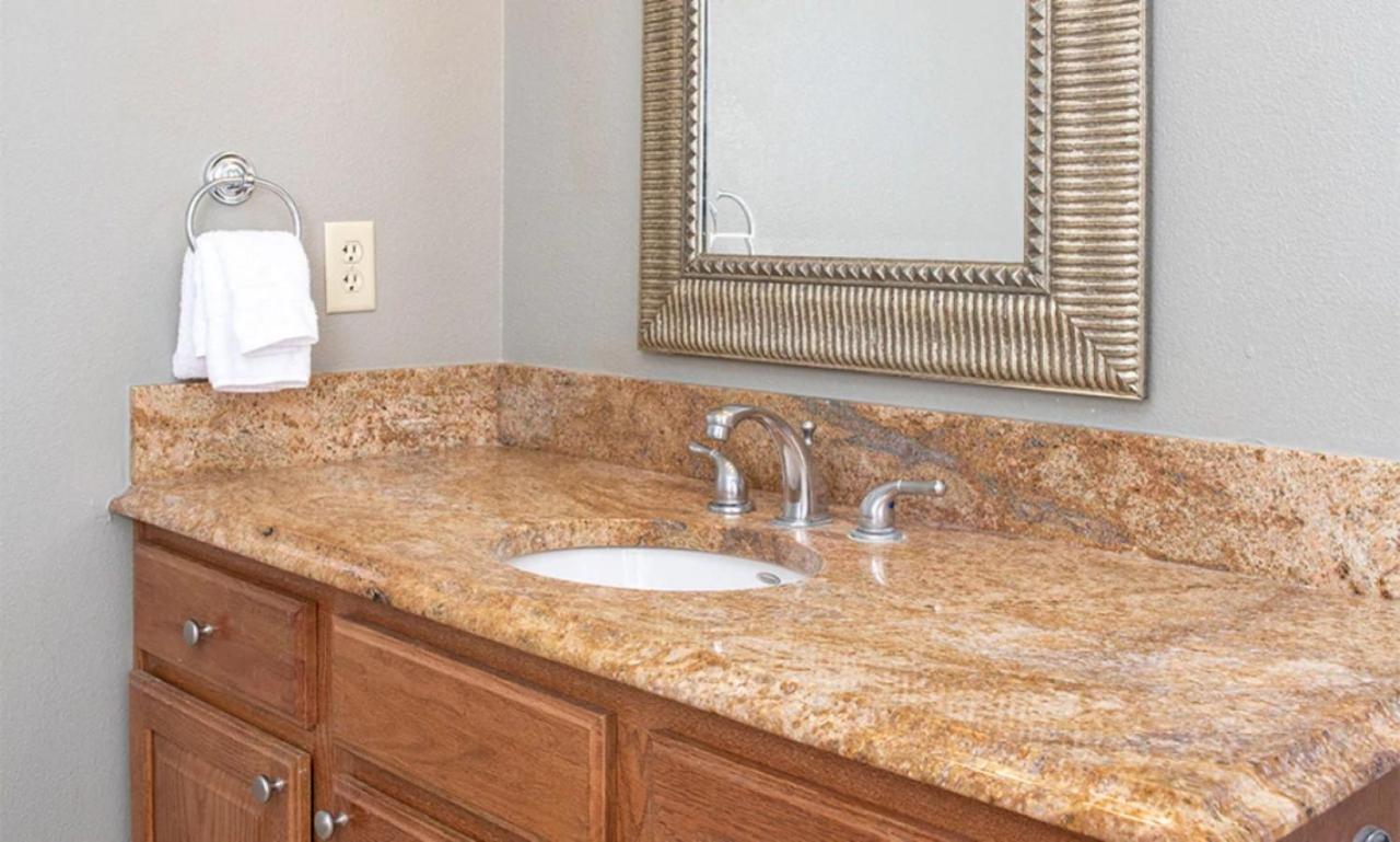 Wyndham Grand Desert 2 Bedroom Apartment *