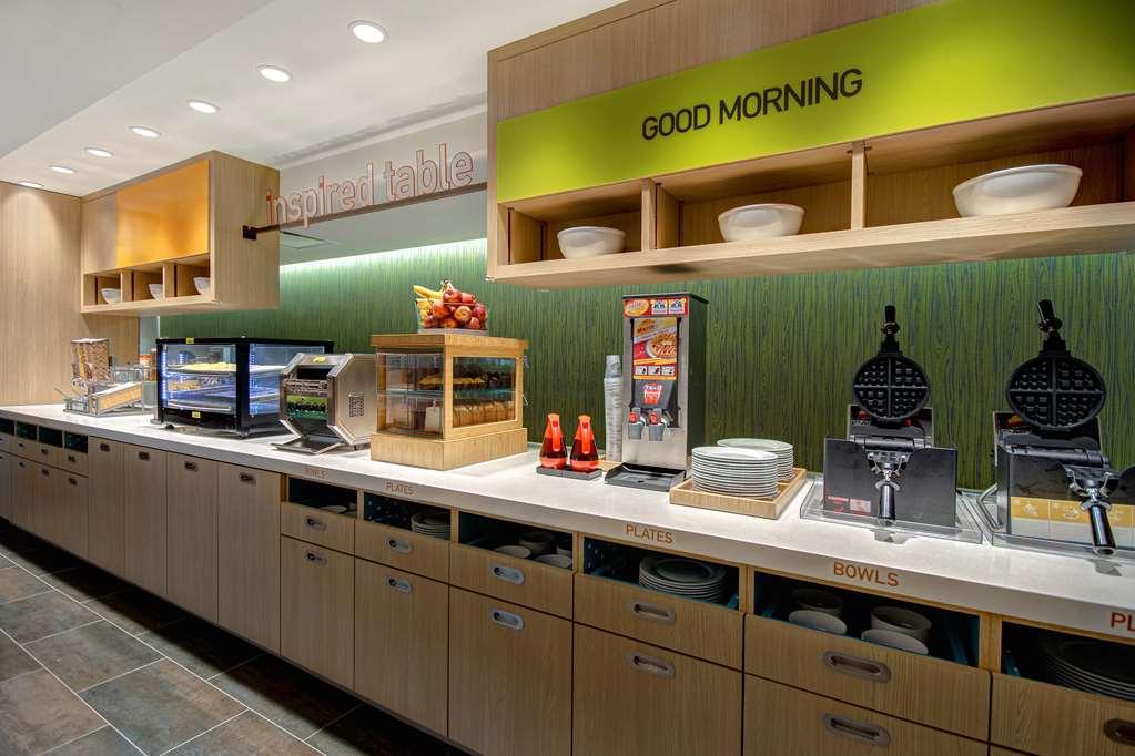 Hotel Home2 By Hilton Vegas North 3*