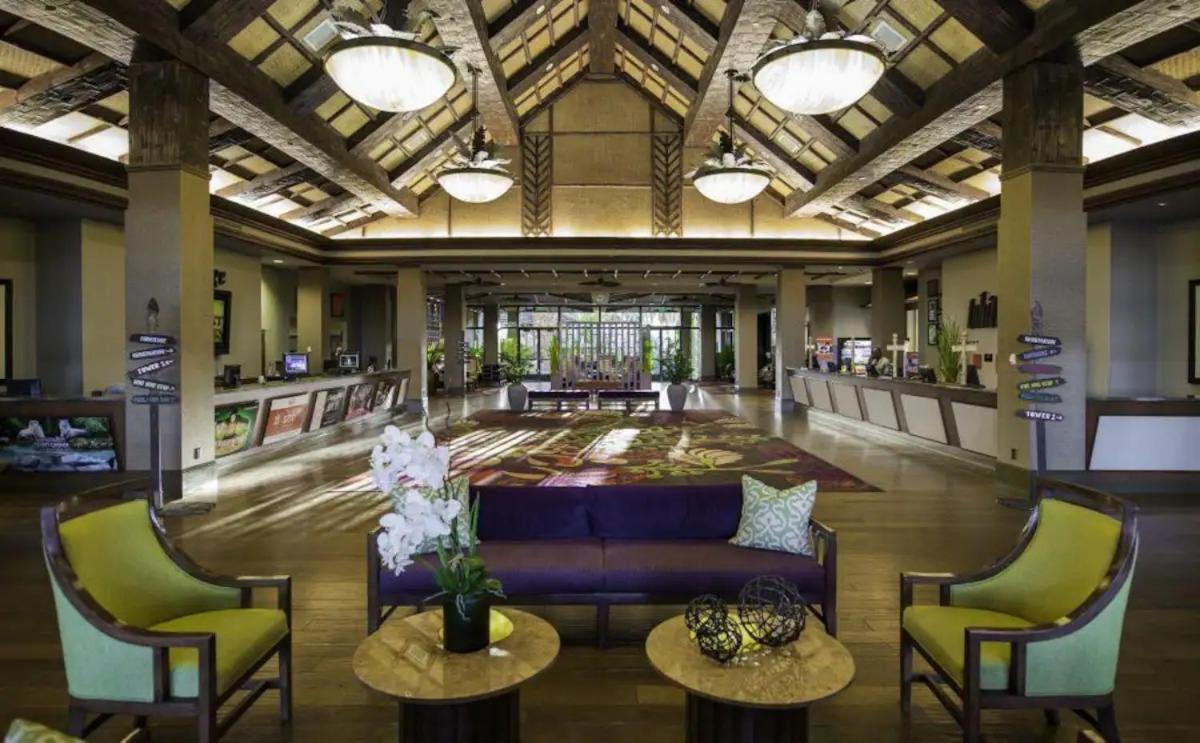 Vegas Luxe - Escape - & Hotel
