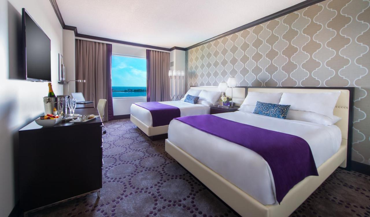 Aparthotel Beautiful Unit In Harrah's Casino Strip