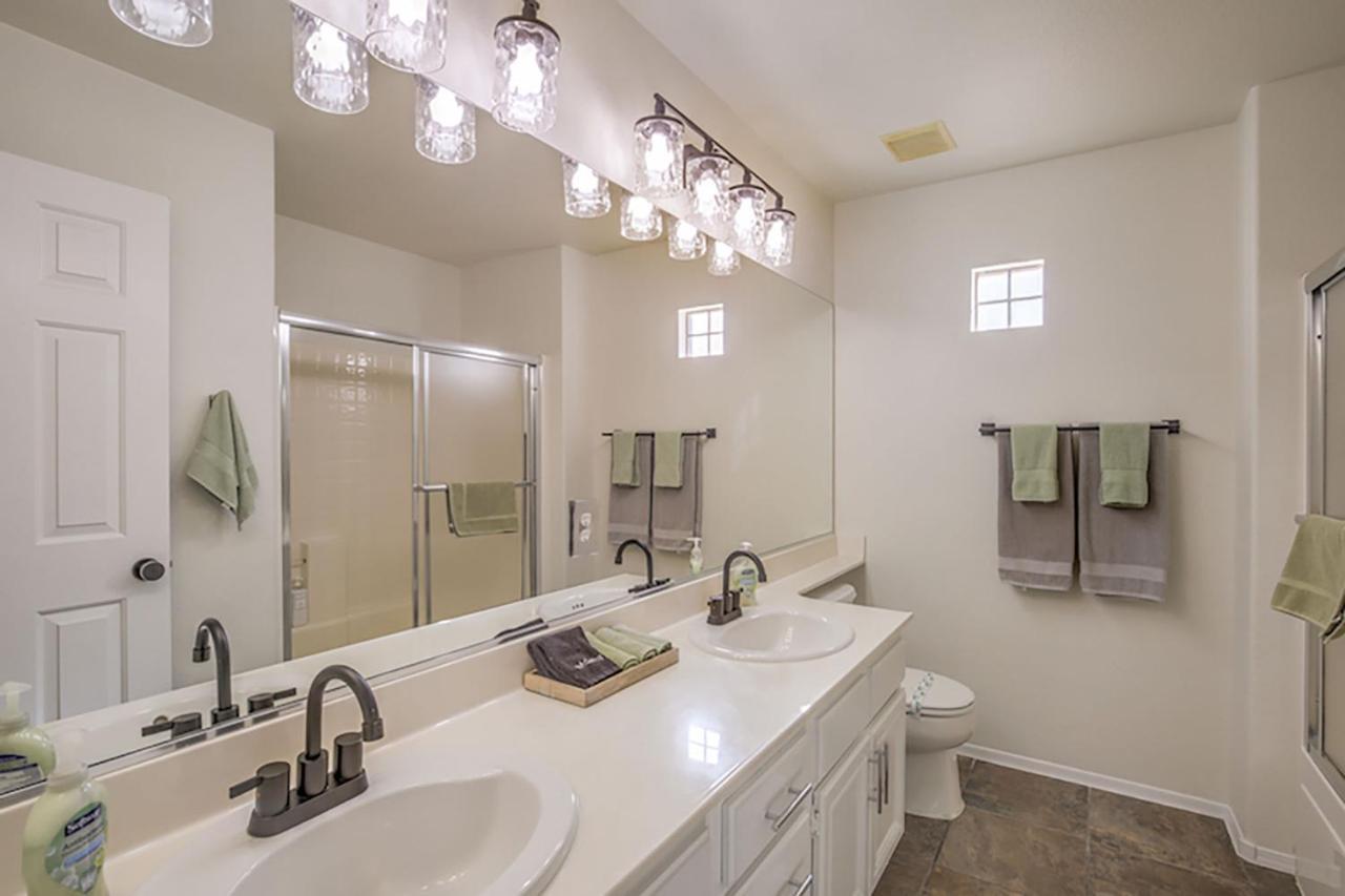 Buddha Gem, Central 6 Bed Room Luxury Home With Pool Hot Tub Game Room And Much More *