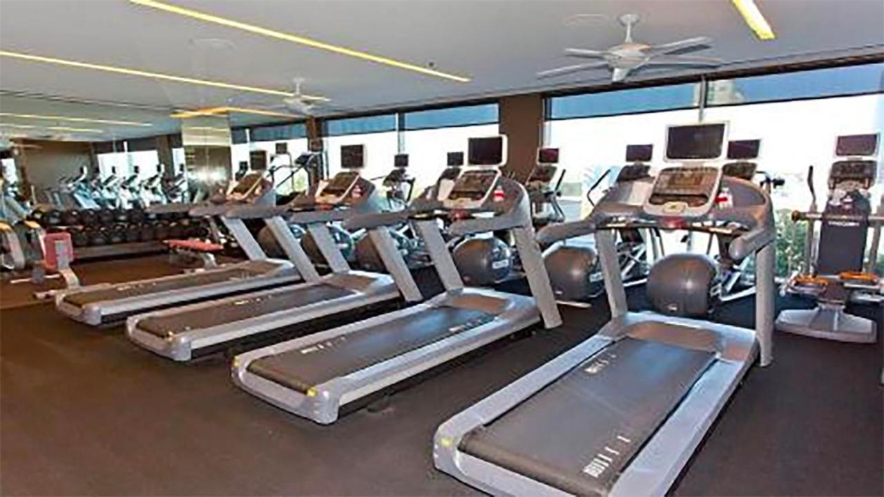 Huge Modern Luxury 17 Floor Panoramic Corner With Open Balcony * Las Vegas