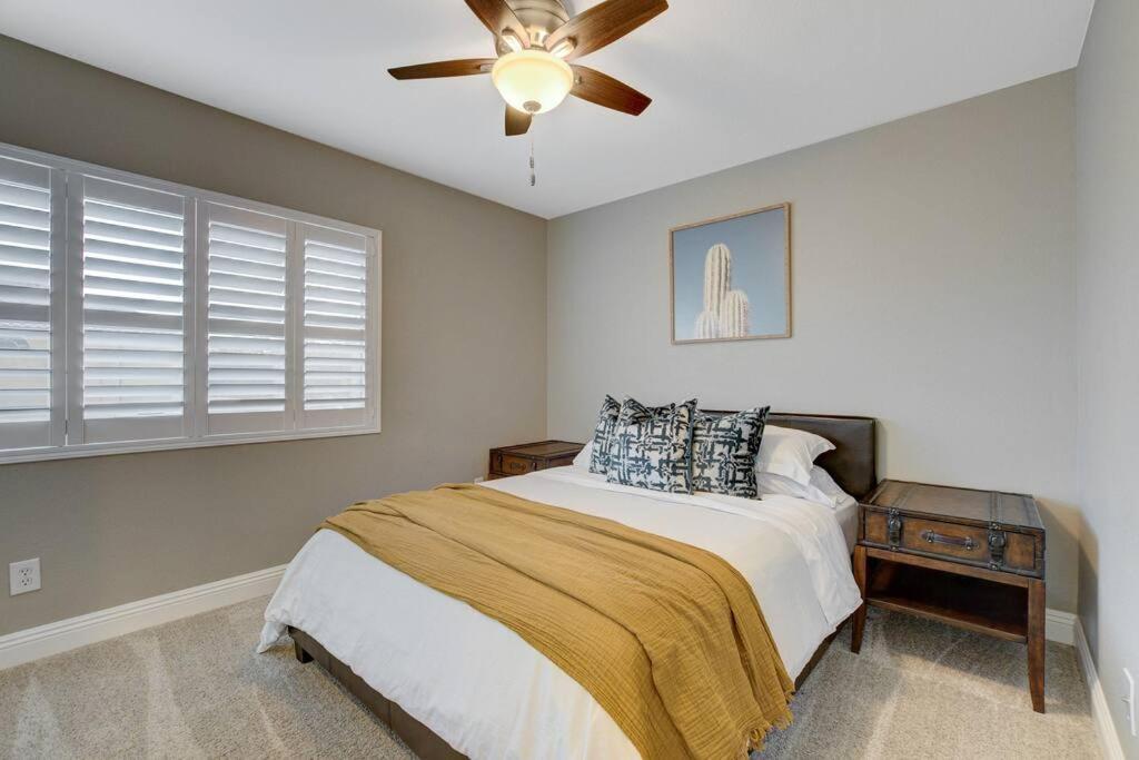 Beautiful 5br W/king Beds, Pool & Hot Tub, Games