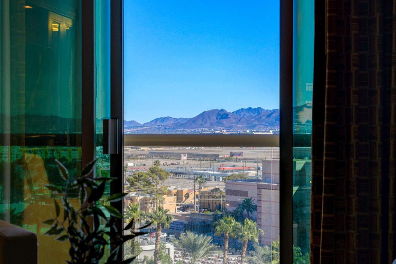 Aparthotel Luxurious 1 Bd/2bth Premium Mgm Signature W/balcony