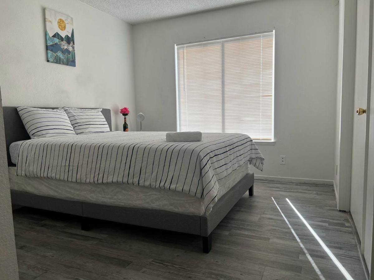 Holiday home Super Comfortable And Beautiful 3 Bedrooms, 2 Baths House Renting *