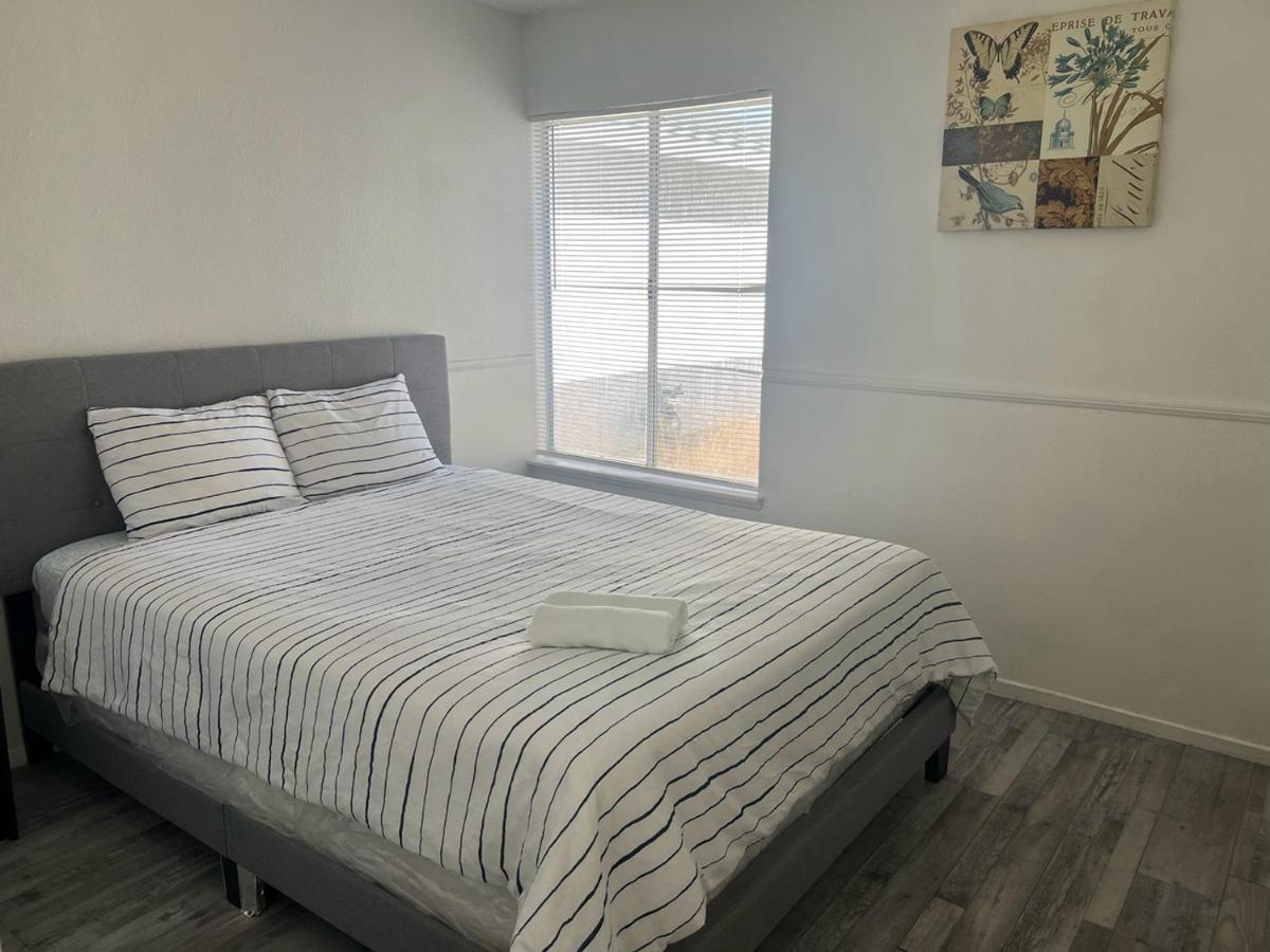 Holiday home Super Comfortable And Beautiful 3 Bedrooms, 2 Baths House Renting *