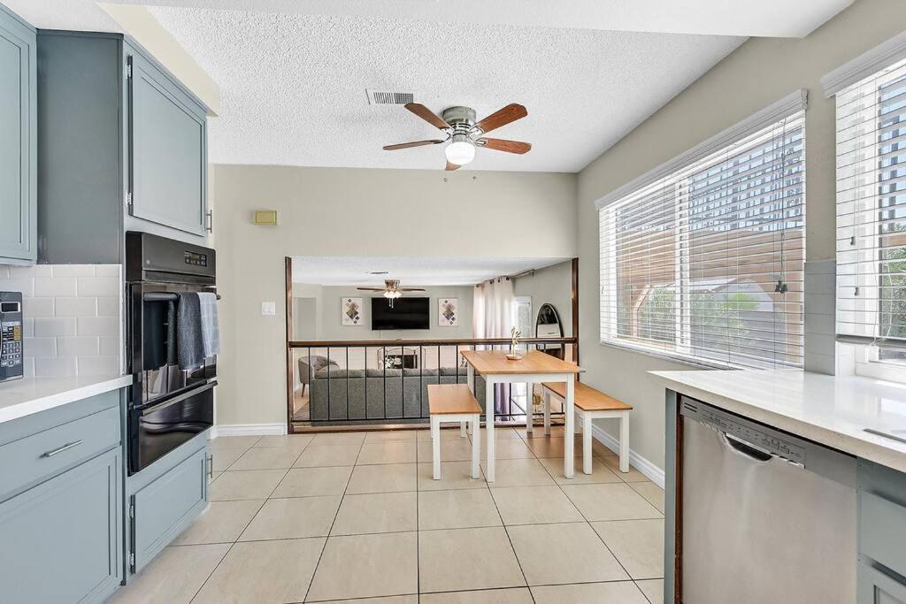 Holiday home Oh My Gosh! Look At One! Las Vegas