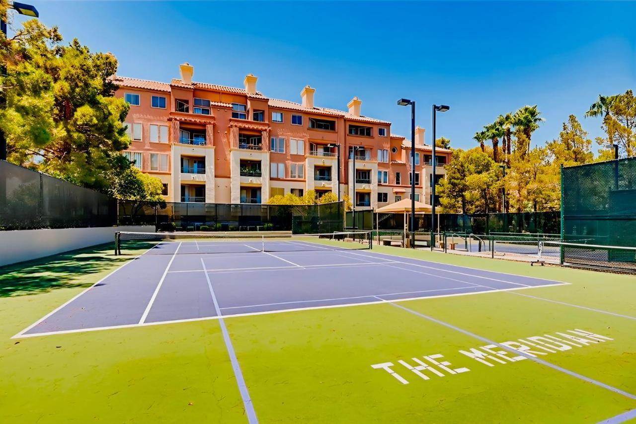 Fabulous Penthouse Vegas Strip View With Amenities! 5 Min Walk To Main Attractions! Only Long Term Min 30 Nights! Appartement *