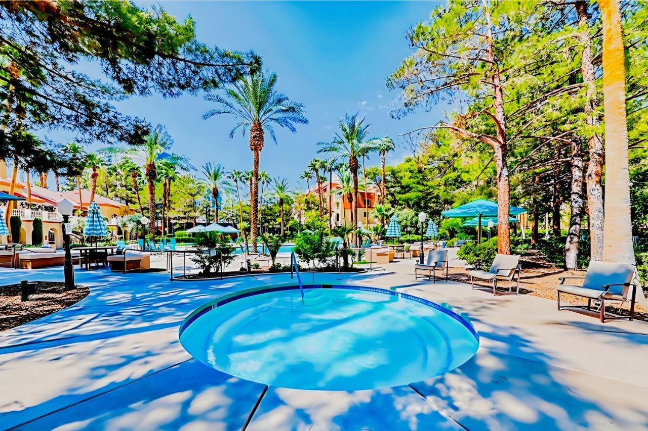 Apartment Fabulous Penthouse Vegas Strip View With Amenities! 5 Min Walk To Main Attractions! Only Long Term Min 30 Nights! Las Vegas