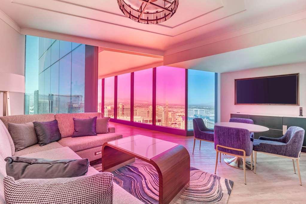 Hilton Club Elara Vegas Hotel