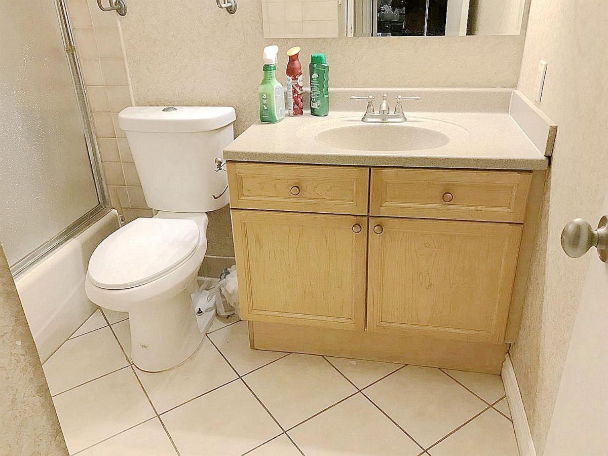 Homestay New Bedroom Queen Size Bed At Vegas For Rent-2 Las Vegas