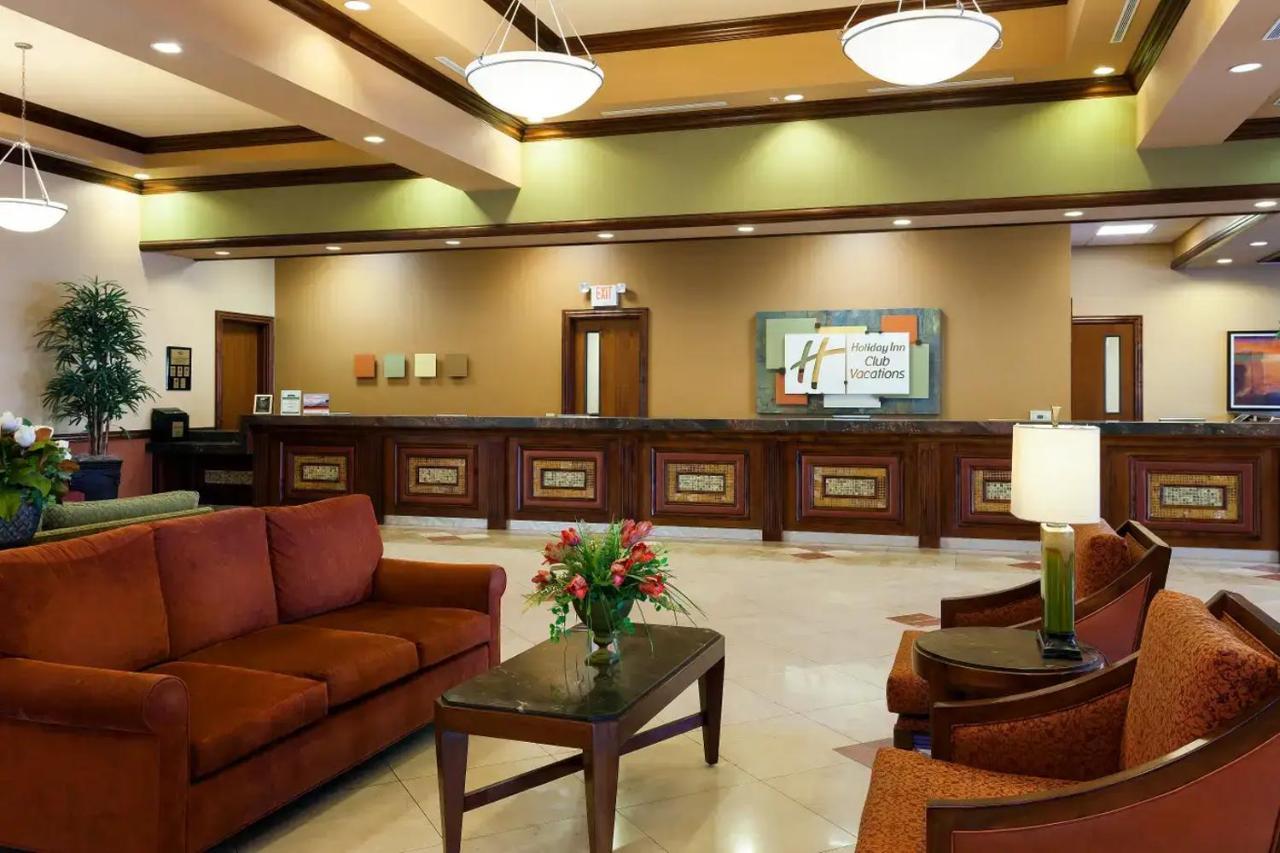 Club Vacations At Desert Club