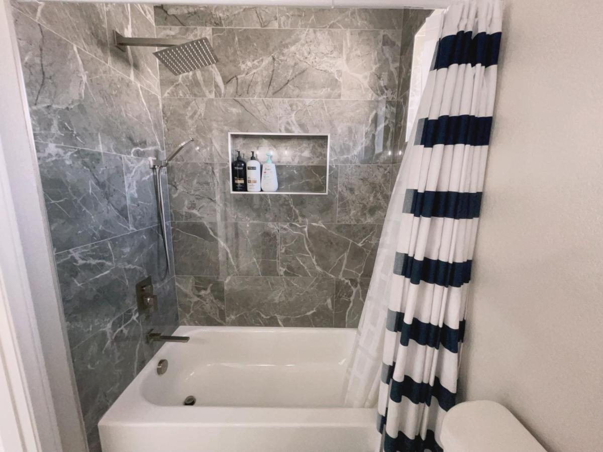 Villa Pool House Newly Remodeled 3bed 3bath Near Dt Summerlin And Red Rock Las Vegas