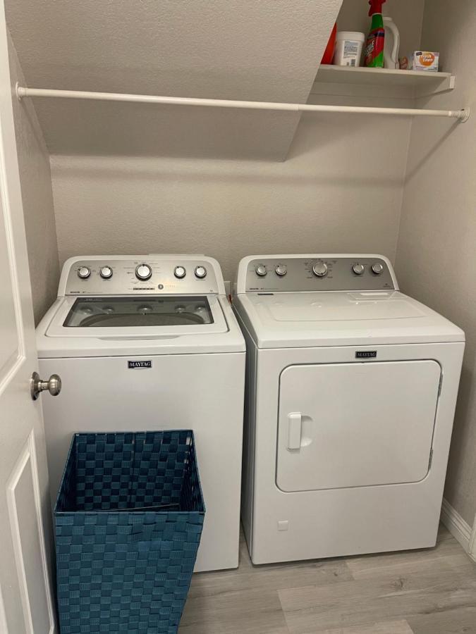Villa Pool House Newly Remodeled 3bed 3bath Near Dt Summerlin And Red Rock *