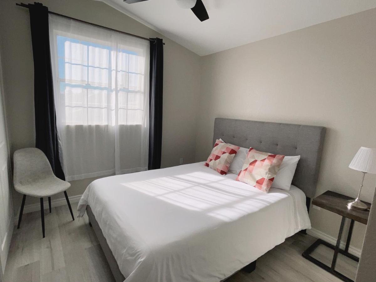 Villa Pool House Newly Remodeled 3bed 3bath Near Dt Summerlin And Red Rock Las Vegas