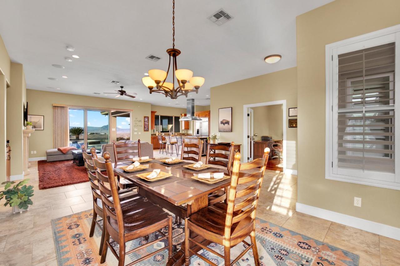 Oasis Retreat At Henderson Greens Holiday home