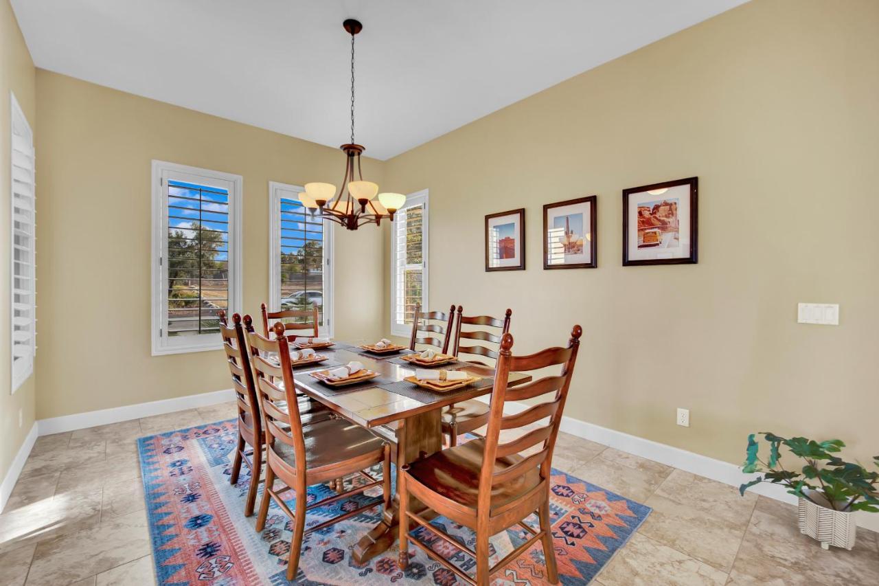 Oasis Retreat At Henderson Greens Holiday home Las Vegas