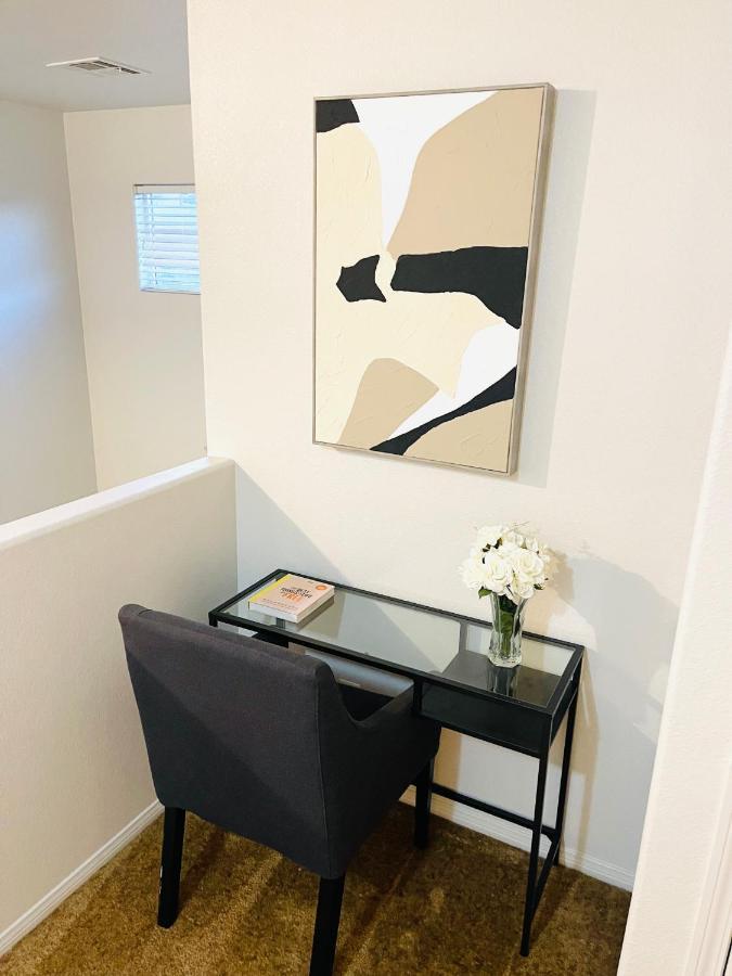 3br King Suite/near Strip/wi-fi Las Vegas