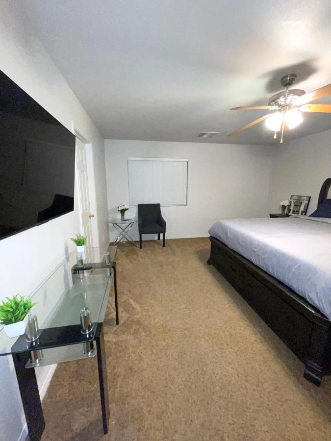 3br King Suite/near Strip/wi-fi Casa de férias *
