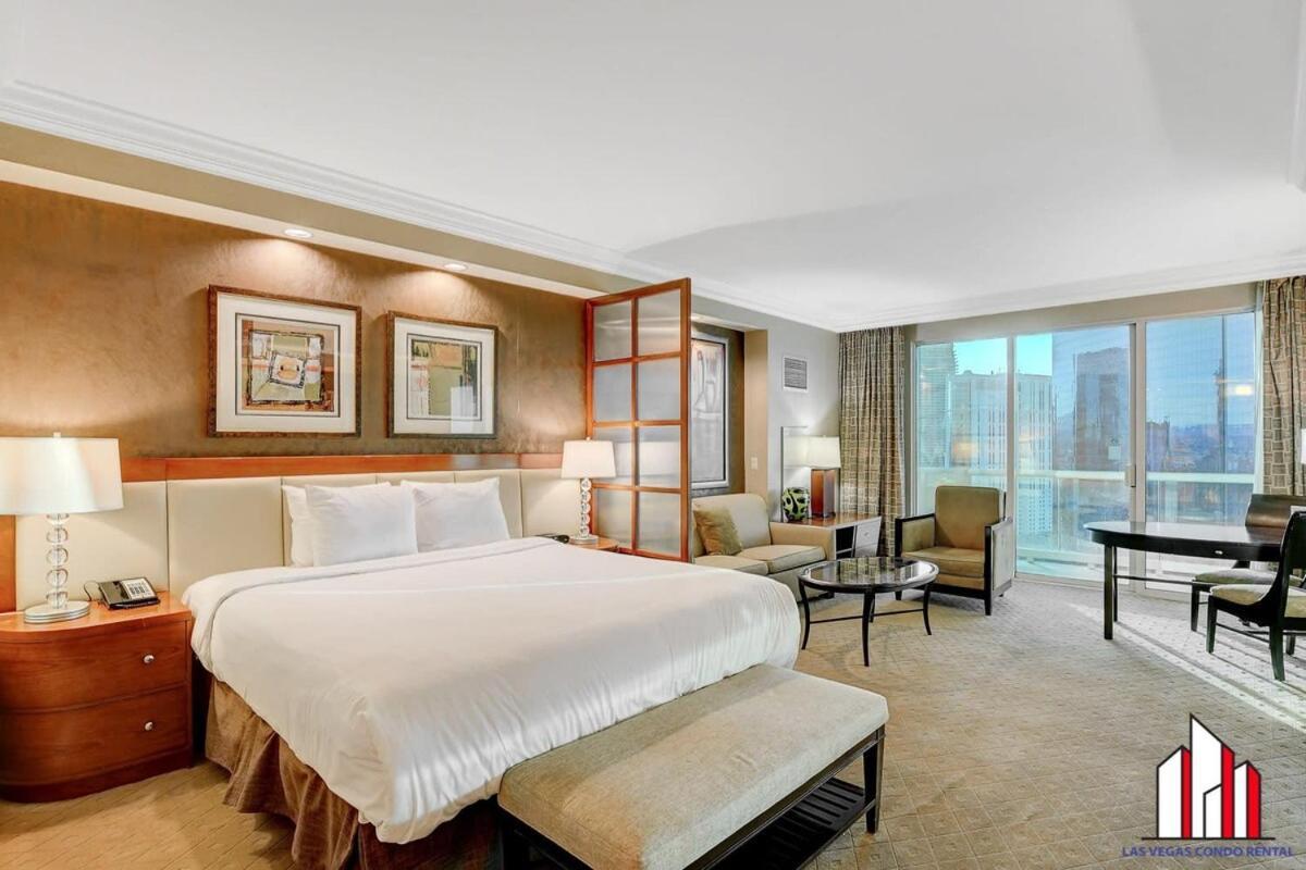 Mgm Signature-25-805 Balcony Strip Sphere F1 Views * Las Vegas