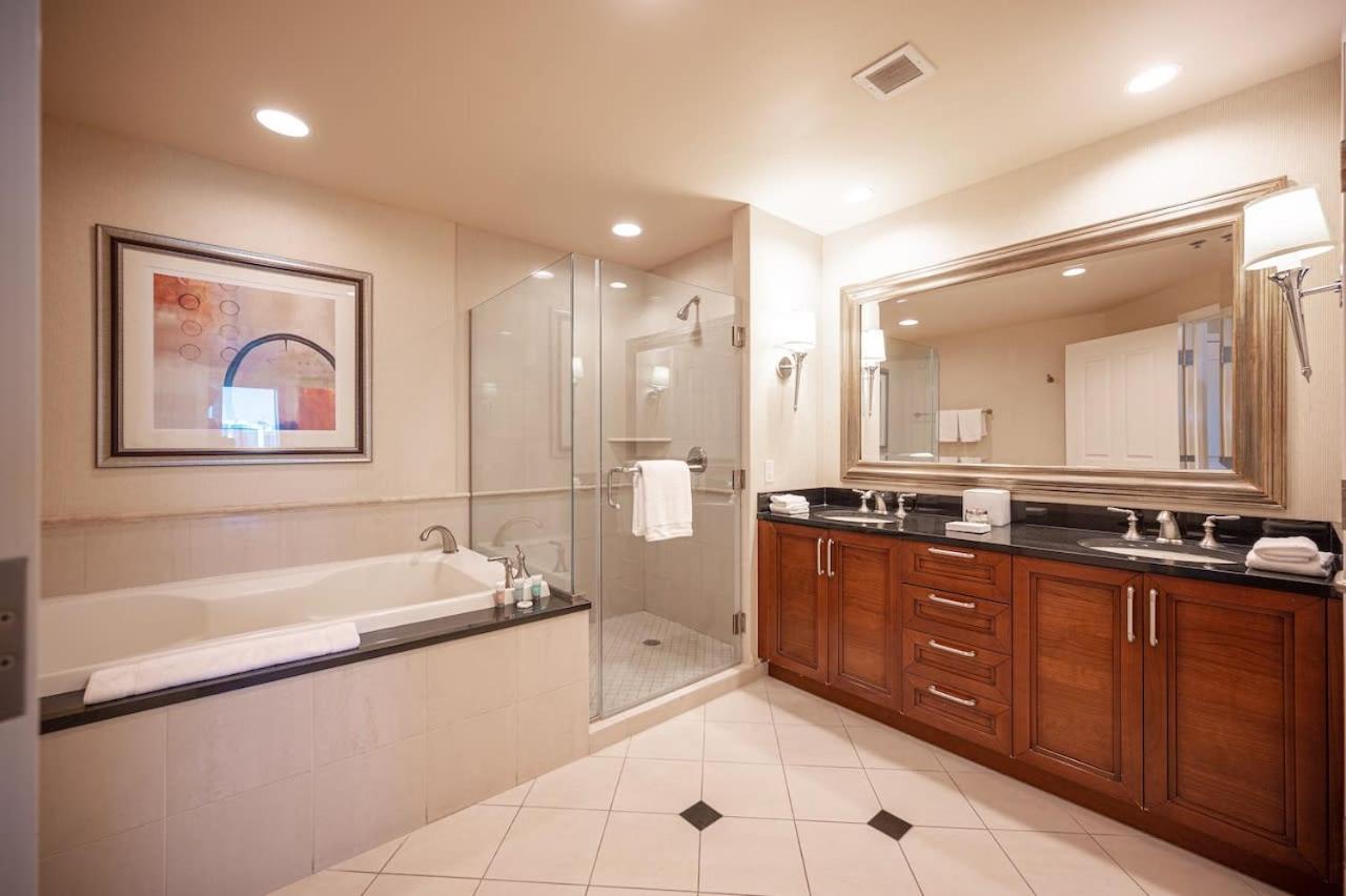 Сasa de vacaciones No Fee Strip View Balcony+free Valet+ Pool *