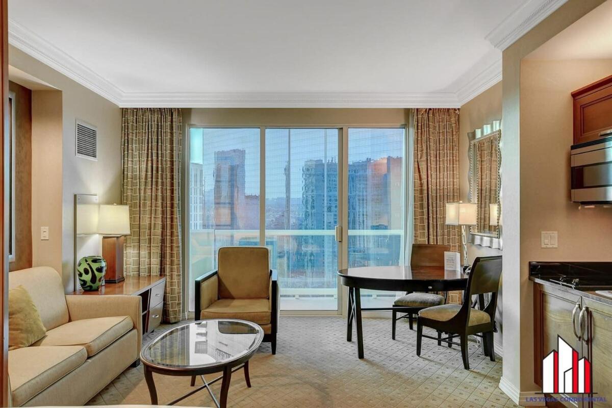 Mgm Signature-25-805 Balcony Strip Sphere F1 Views * Las Vegas