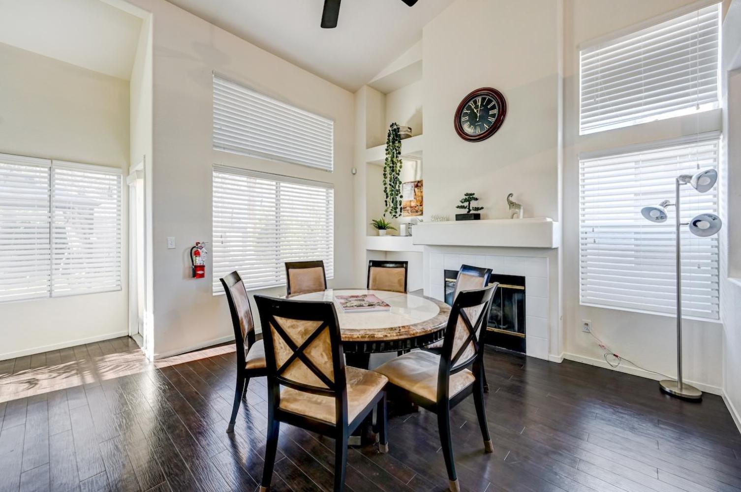 Chic Vegas Retreat: Near Attractions Casa vacanze Las Vegas