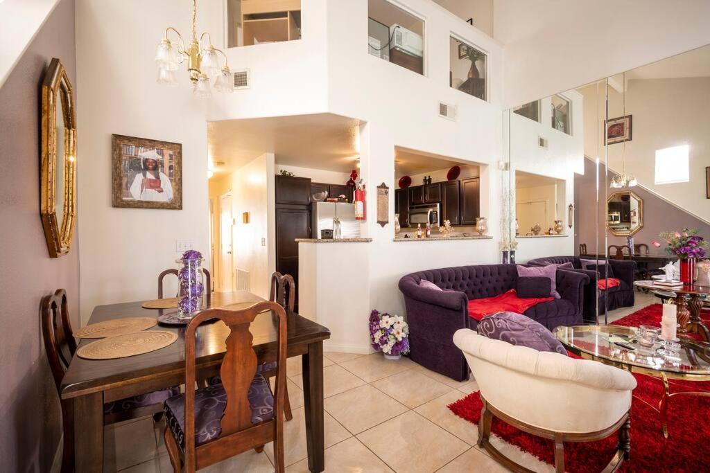 Holiday home South Point Mgm 7 Mi. Lv Raiders, Adults Only