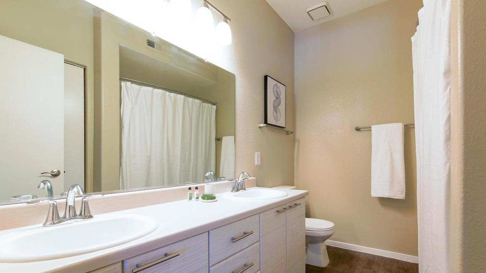 Apartment Landing - Modern With Amazing Amenities