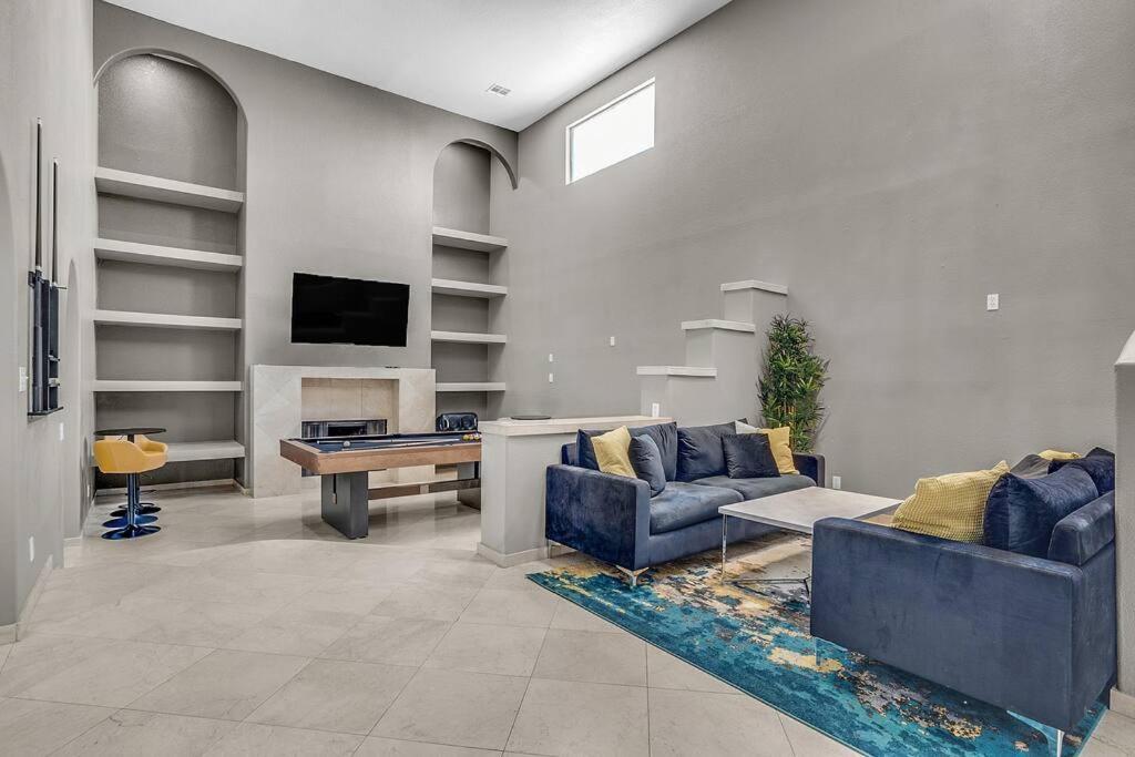 Grand Casa 7 Bdr/4 Ba 15 Beds Sleeps Up To 24