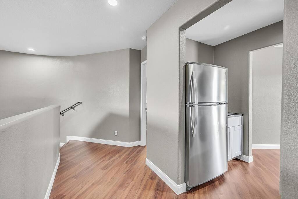 Grand Casa 7 Bdr/4 Ba 15 Beds Sleeps Up To 24 Villa Las Vegas