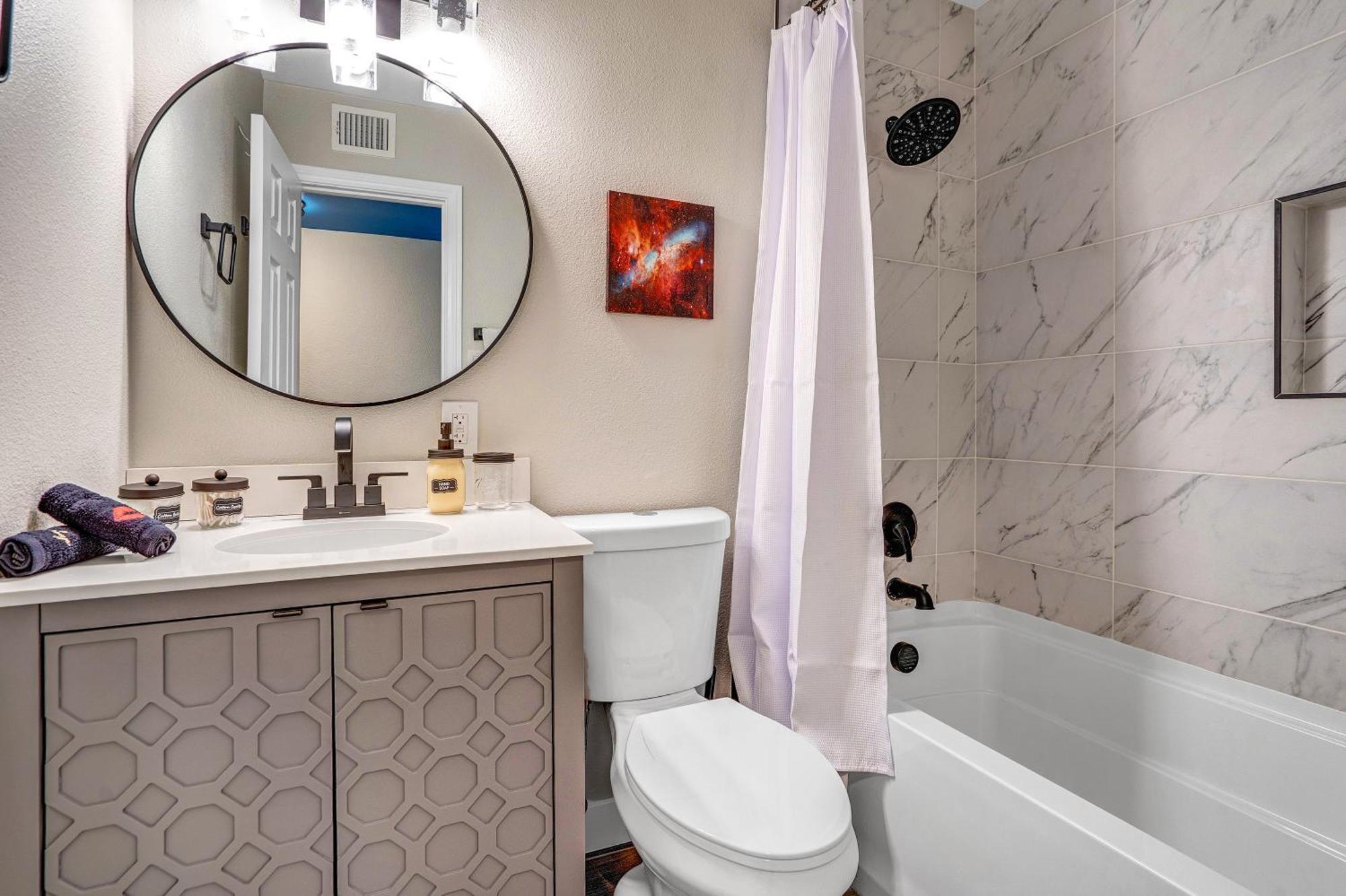 Family Reunion, Remodeled, King Beds, X-box, Desks Сasa de vacaciones Las Vegas