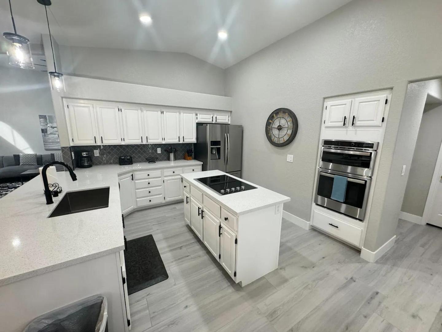 Casa de férias Delightful 4 Bedroom House With Pool! Las Vegas