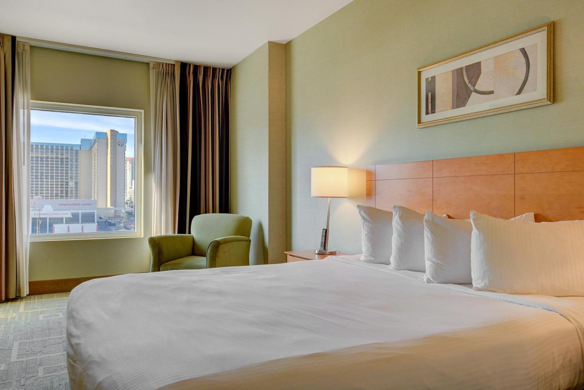 Princess * Platinum With Balcony Strip View Aparthotel Las Vegas