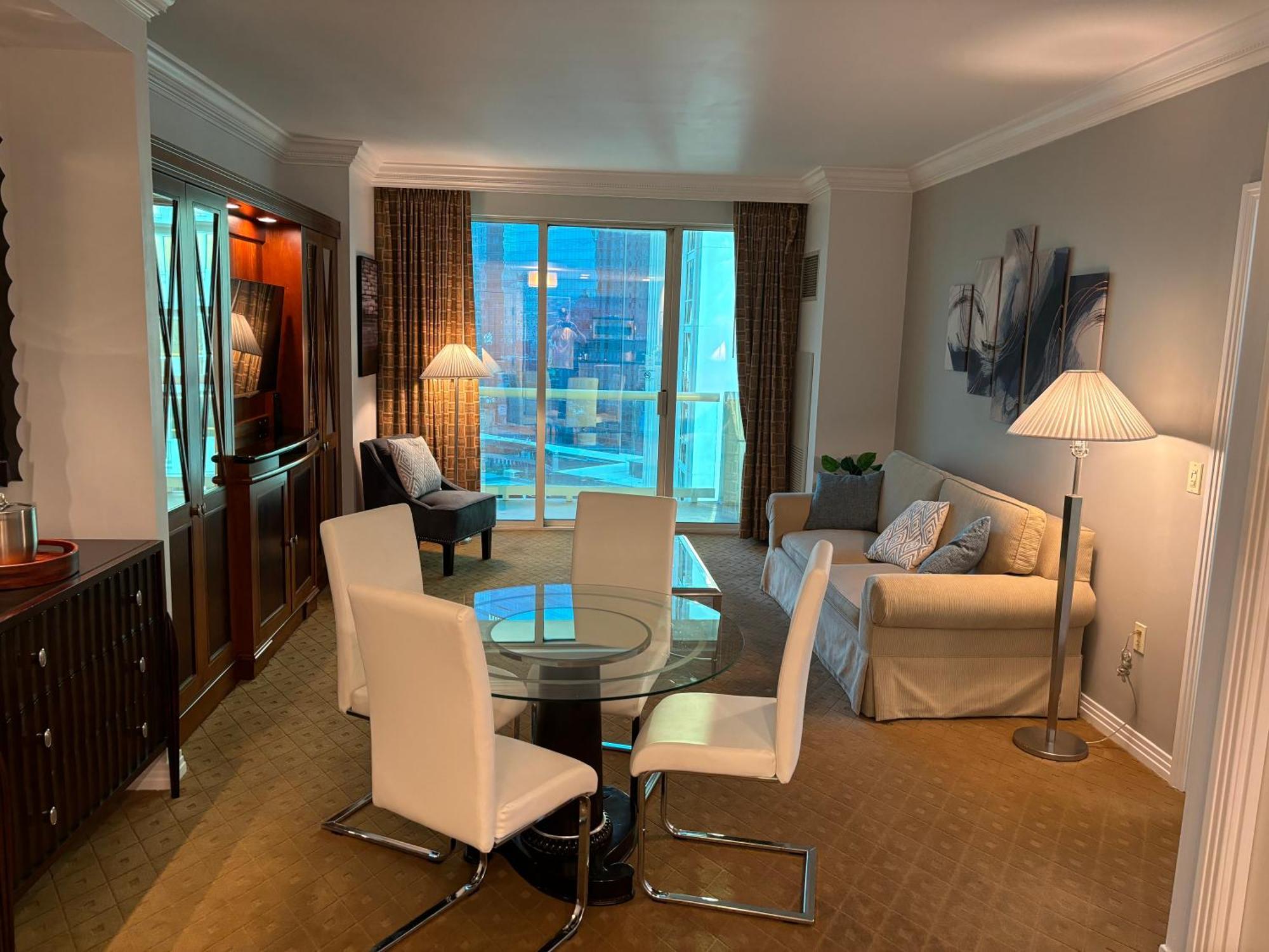 Aparthotel Panorama Vista Suite- 1br 2ba, Full Kitchen, Strip View, Balcony, Corner Unit Las Vegas