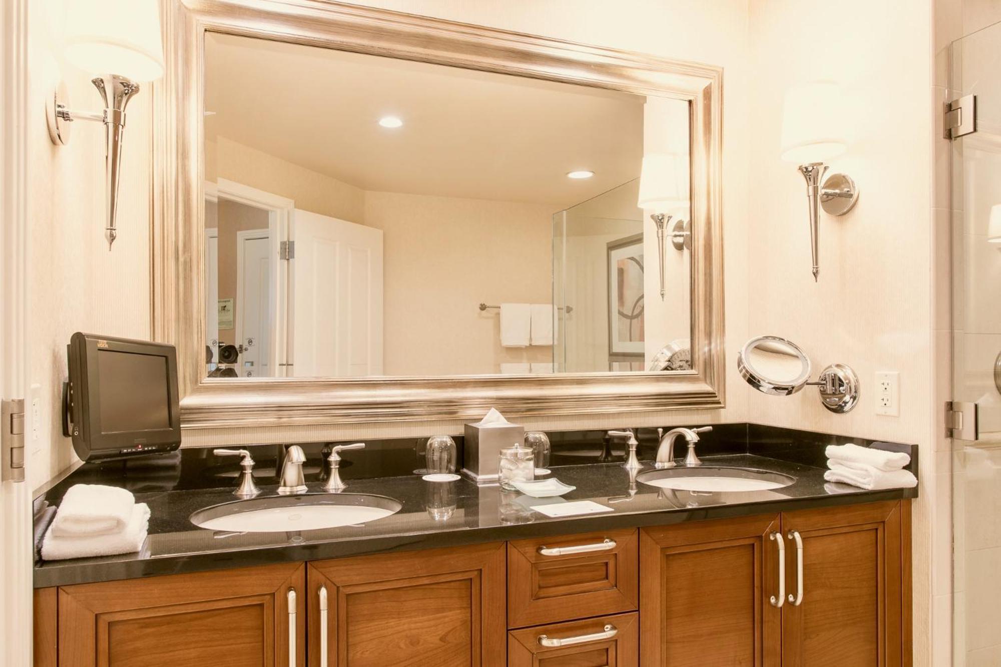 Strip View - No Fee ! Appartement